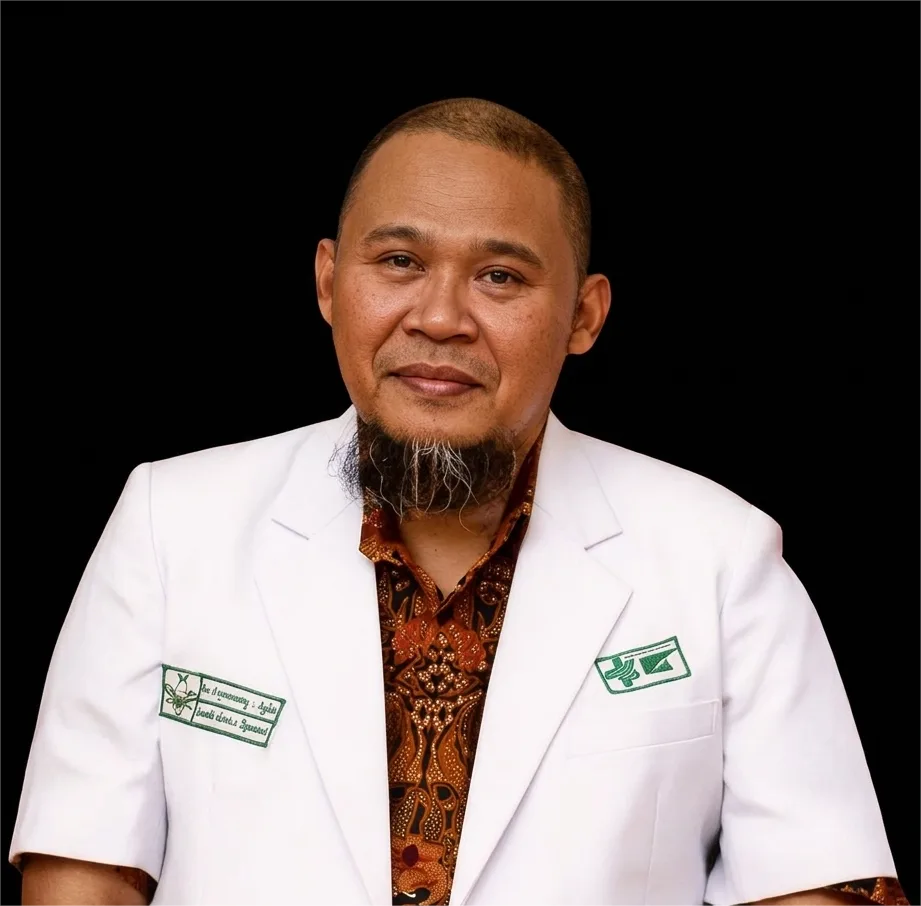 dr. Djatnika A Yoenoes, Sp. B